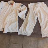 completo per judo /judogi / kimono 130 cm