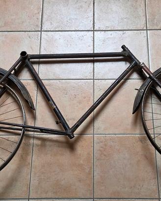 Bicicletta d’epoca anni 40/50 da restaurare
