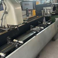 Centro di lavoro per alluminio