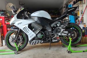Kawasaki ninja zx10r