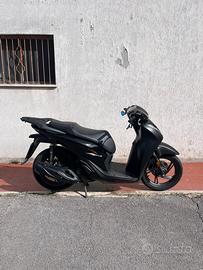 Honda sh125i sport abs