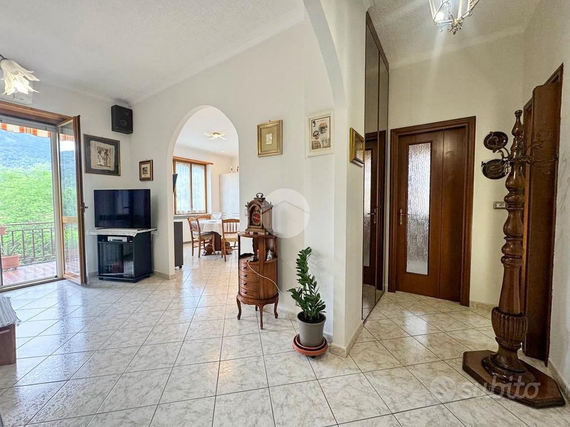 Apartment in Val della Torre, Brione - Vista 2