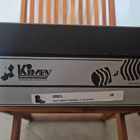 Anfibi Kimay taglia 38 nuovi