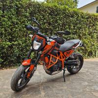 KTM 690 Duke - 2012