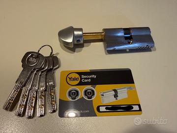 Cilindro europeo Yale completo di pomo