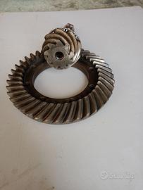 coppia conica  9/40 per fiat 131 e macchine agrico