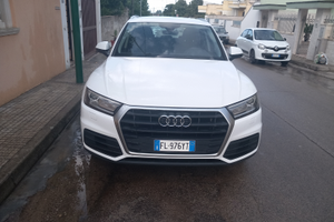 Q5 seconda serie da vetrina