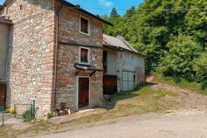 Abitazione + annesso