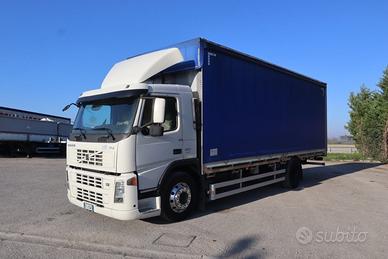 VOLVO FM 9 380 MOTRICE DUE ASSI CENTINATA EURO