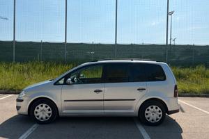 Touran Volkswagen