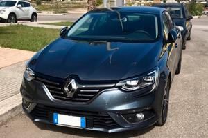 Renault Megane BOSE