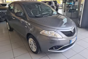 Lancia Ypsilon 1.2 69cv Opening Edition