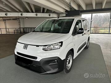 FIAT E-DOBLO' SERIE 2 CREW CAB 50 KW KM0