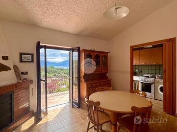 PORZIONE DI BIFAMILIARE A SAN GIOVANNI A PIRO