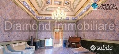 Palazzo storico fine '800 giarre centro