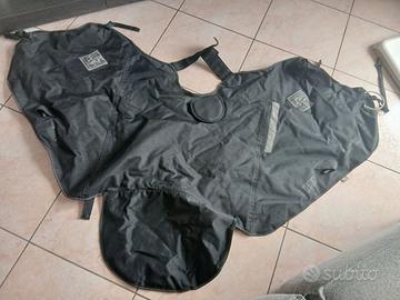 Coprigambe scooter Tucano r017