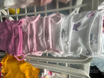 Set bimba 5body a bretelline 18/24mesi