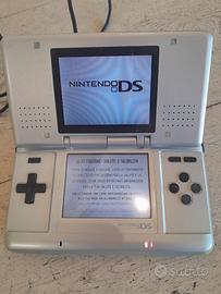 Console Nintendo DS NTR-001 argento Vintage 2004