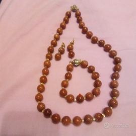 Parure tutta fatta a mano con pietre vere