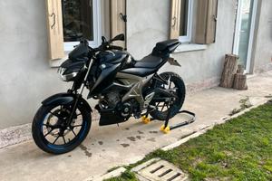suzuki gsx s 125