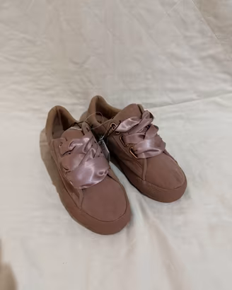 Scarpe con i lacci rosa antico Alcott