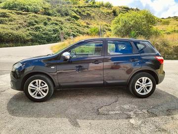 Nissan Qashqai 1.5 dci tekna 110 cv - restyling