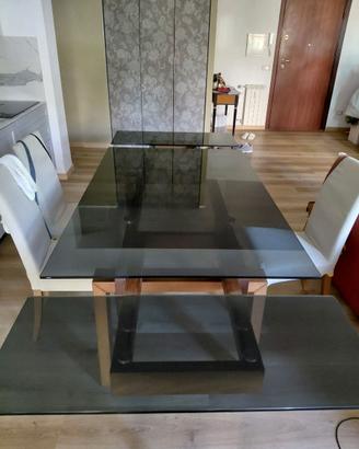 Tavolo da soggiorno, linea Calligaris in vetro