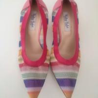 Particolari scarpe di Walter Violet