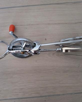 Sbattitore manuale vintage 