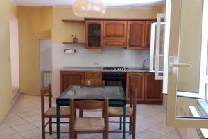 Feglino appartamento con contratto residenziale