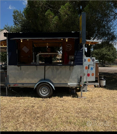 Rimorchio auto festival birra street food