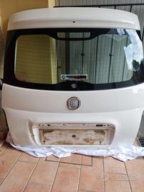 Portellone bagagliaio Fiat 500 2011