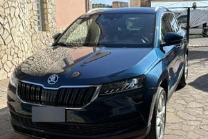 Skoda karoq pelle e virtual cokpit
