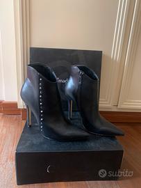 Stivali con tacco neri