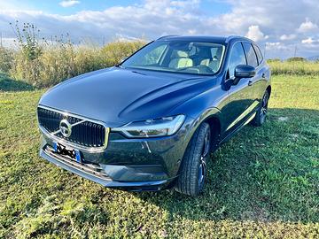 VOLVO XC60 D4 AWD Geartronic Business