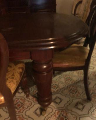 INTERA CAMERA DA PRANZO STILE INGLESE