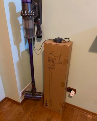 DYSON V11 ADVANCED