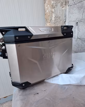 Givi trekker Outback 37 litri 