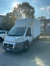 Fiat ducato con sponda hidraulica