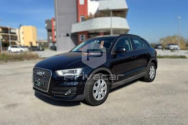 AUDI Q3 2.0 TDI quattro Business