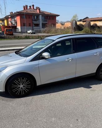 Ford Focus 2.0 TDCi 163 CV Powershift SW Individua