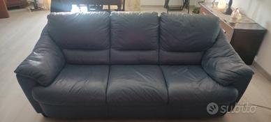 divano in pelle 3 posti colore blu