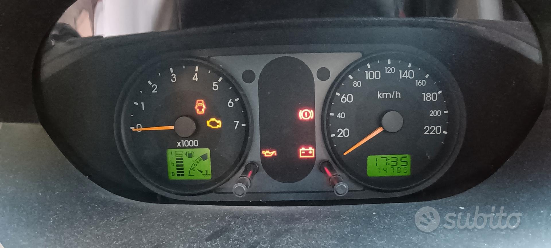 Ford Fiesta 2002 photo 5