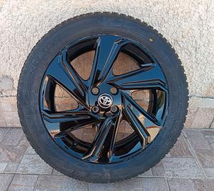 Copertoni e cerchioni toyota Aygo x