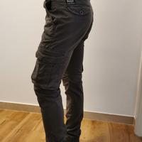 Pantaloni da uomo con tasche laterali 