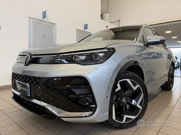 VOLKSWAGEN Tiguan 2.0 TDI 150 CV DSG R-Line //UF