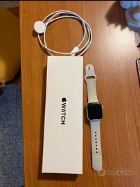 Apple Watch SE 2023 GPS 40 mm