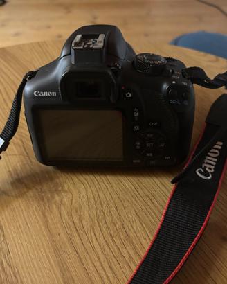 Canon eos 1300D + obiettivo 18-55