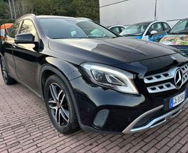 MERCEDES-BENZ GLA 250 Sport