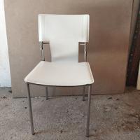Numero 4 sedie in cuoio bianco